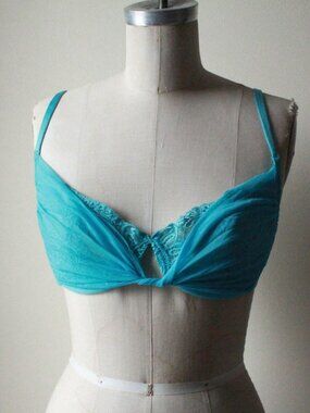 victoria’s secret sheer turquoise lace push up bra 36c